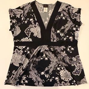 Torrid Black and White Floral Paisley Top